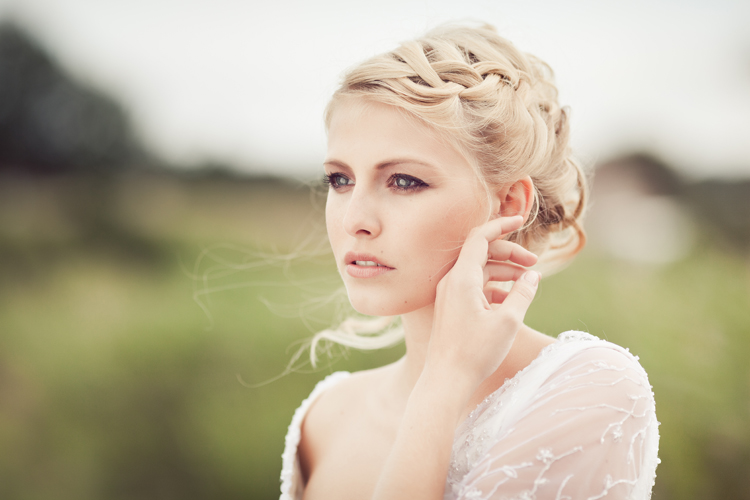 bridal hairstyle / bridal make up : uta stabler photography : marlen mieth