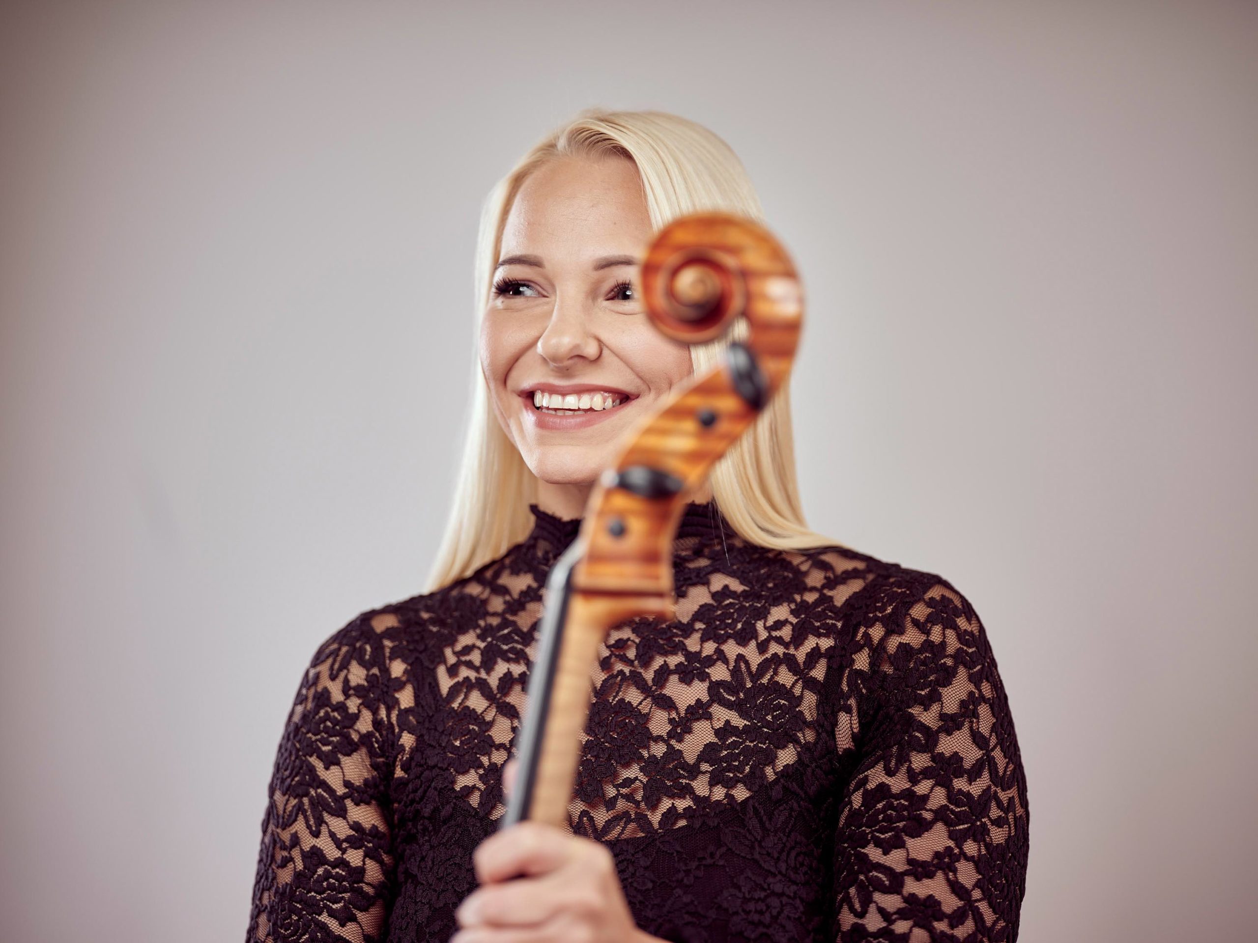 portraits : dresdner philharmonie photography : jörg simanowski hair/ make up : uta stabler